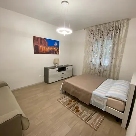 V & G House * Верона