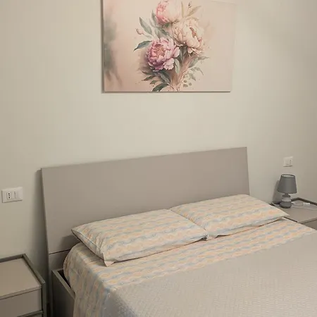 Апартаменты V & G House